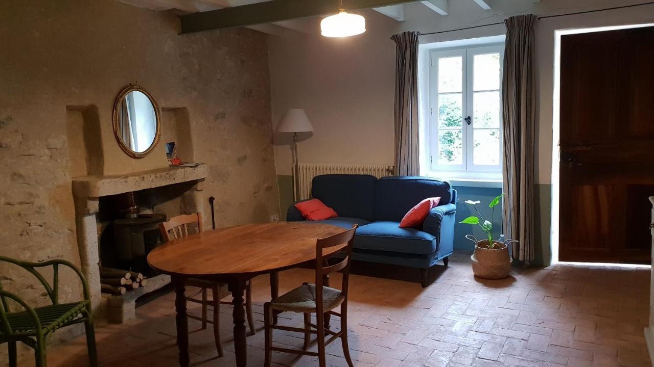 La Cour Du Marronnier Hotel Pont-de-Barret Eksteriør billede