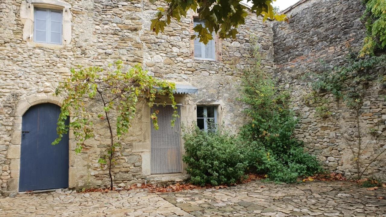 La Cour Du Marronnier Hotel Pont-de-Barret Eksteriør billede